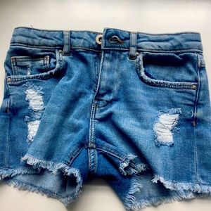 Meet your Posher, Charlotte